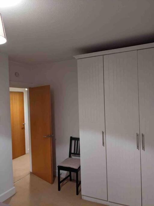 Beautiful 2 Bed Apt In Grand Canal Dublin Exterior foto