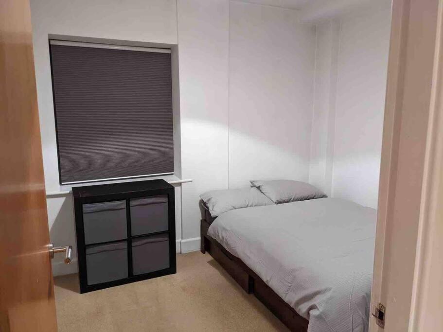 Beautiful 2 Bed Apt In Grand Canal Dublin Exterior foto